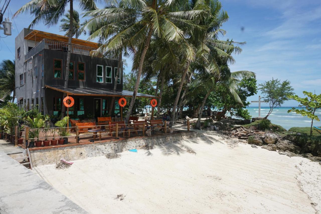 L Cafe Restobar & Lyn'S Guest House San Juan  Ngoại thất bức ảnh