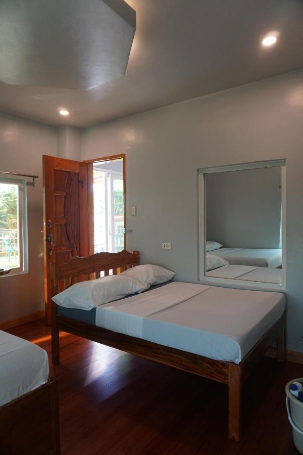 L Cafe Restobar & Lyn'S Guest House San Juan  Ngoại thất bức ảnh