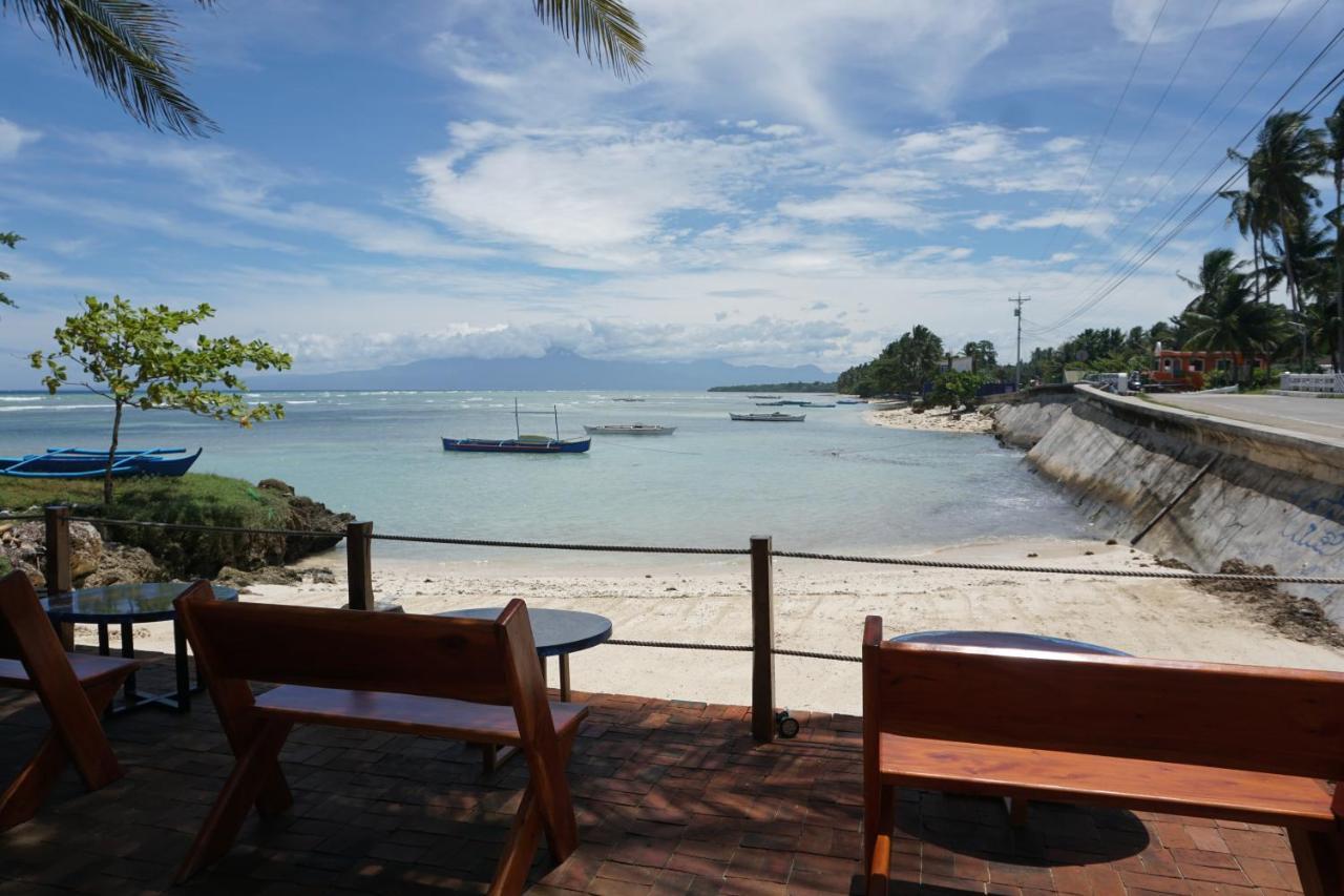 L Cafe Restobar & Lyn'S Guest House San Juan  Ngoại thất bức ảnh