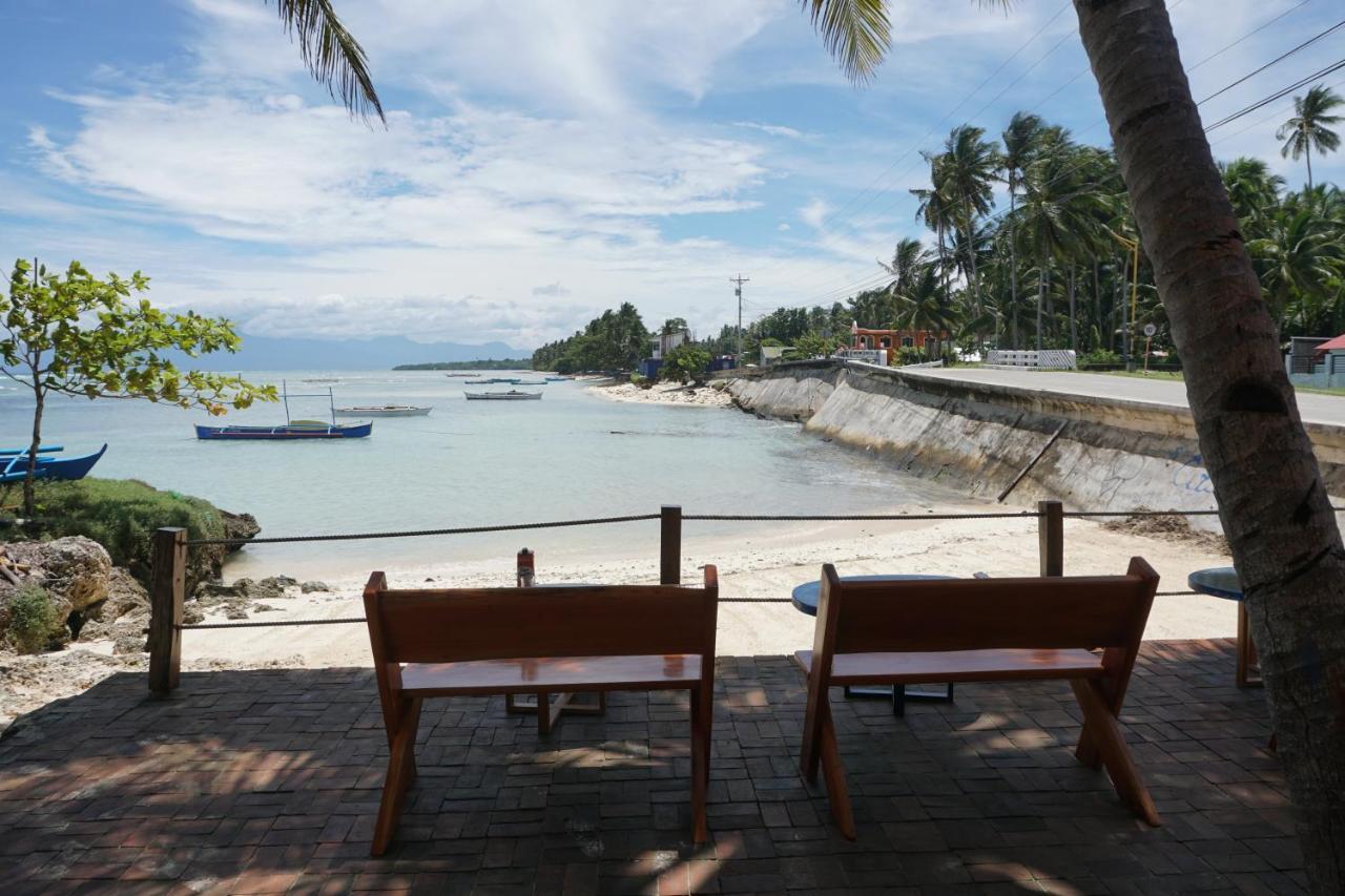 L Cafe Restobar & Lyn'S Guest House San Juan  Ngoại thất bức ảnh