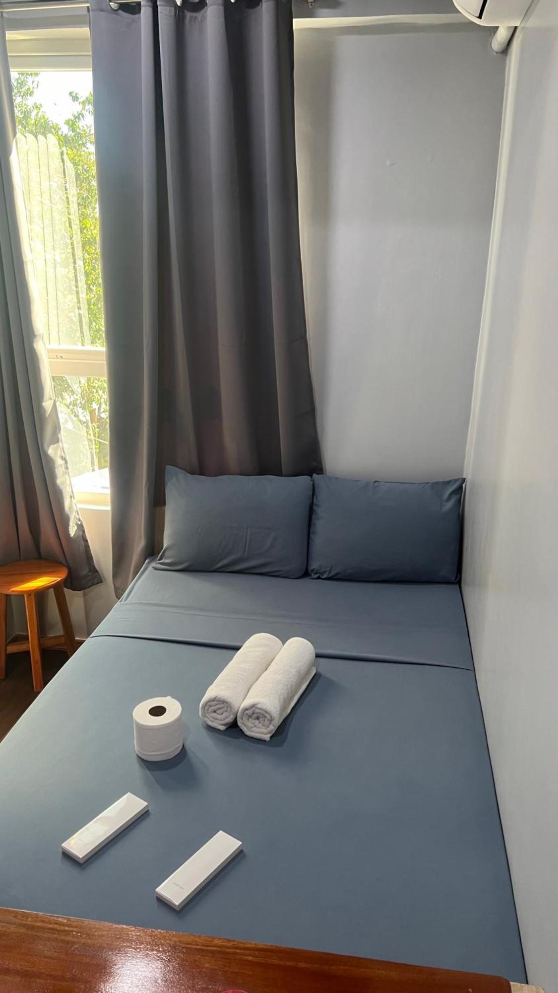 L Cafe Restobar & Lyn'S Guest House San Juan  Ngoại thất bức ảnh